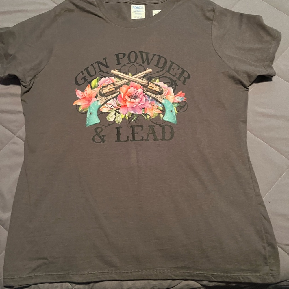 Miranda Lambert inspired tshirt…Gun Powder and Lead. Brand new. Women’s Gray